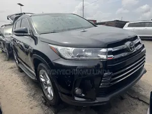 Toyota Highlander 2015 Black