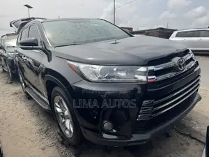 Toyota Highlander 2015 Black