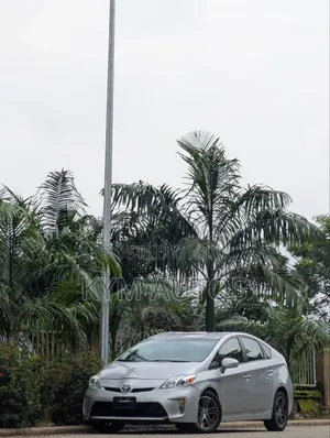 Toyota Prius 2014 Silver