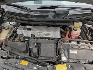 Toyota Prius 2014 Silver