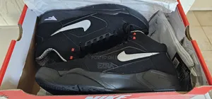 Air Flight Lite Mid Black Hi Top Trainers.