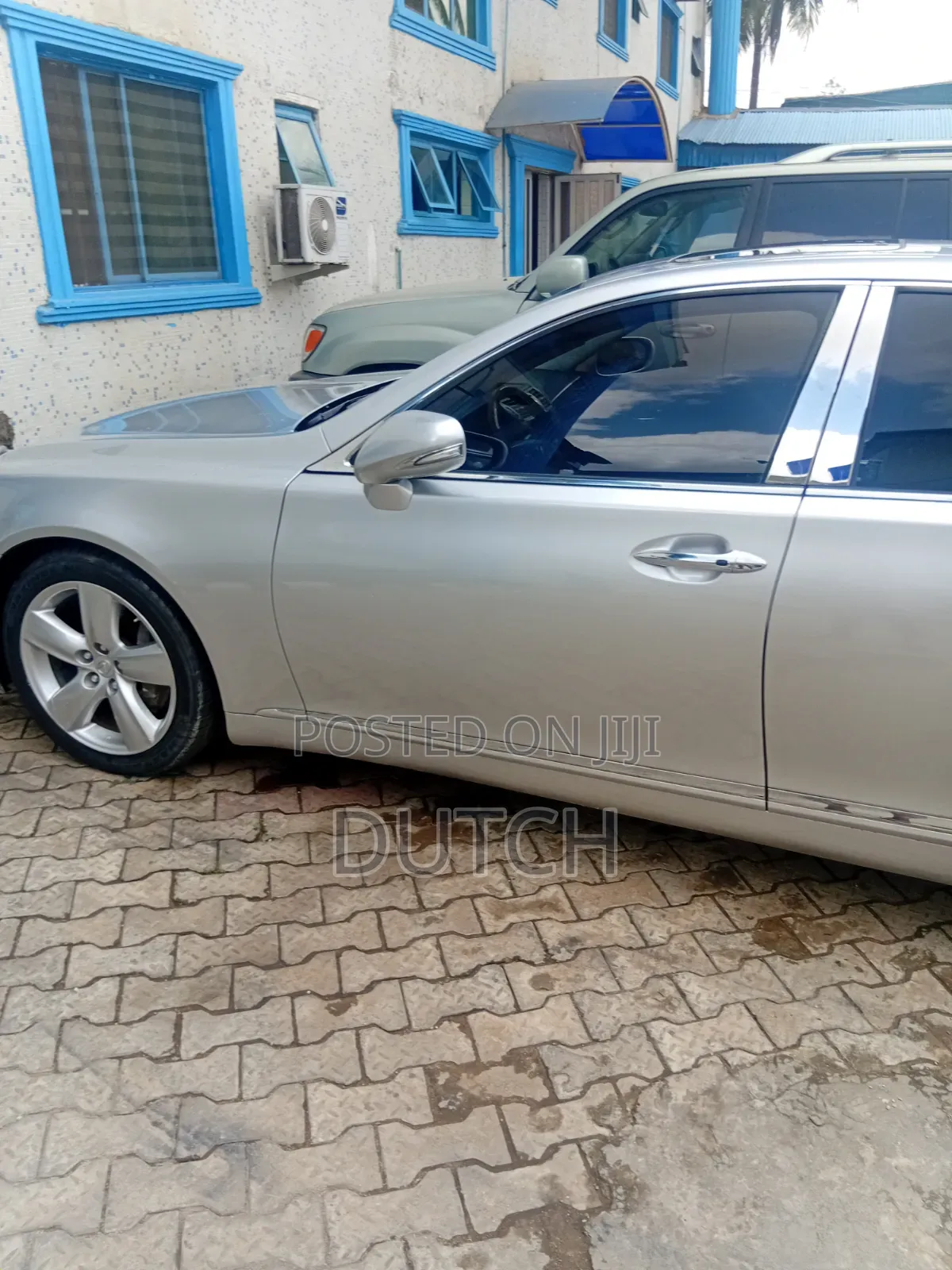 Lexus LS 460 2010 Silver