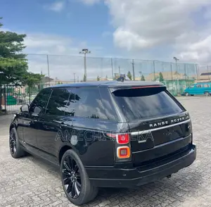 Land Rover Range Rover Vogue 2018 Black