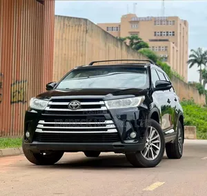Toyota Highlander 2018 Black