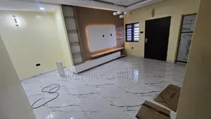 2bdrm Apartment in Alalubosa for rent