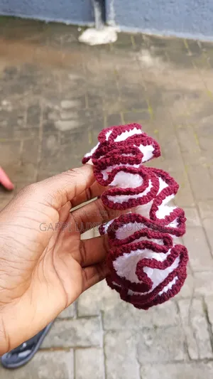 Knitted Wool Scrunchie