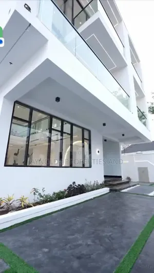 5bdrm Duplex in Apo Resettlement for sale
