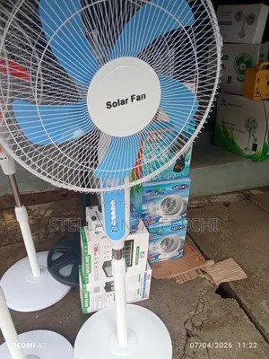 AC/DC Solar Rechargeable Fan With Long Lasting Lithium Battery