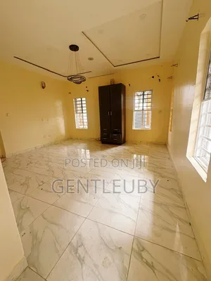 Studio Apartment in Lcc, Lekki Phase 1 for rent