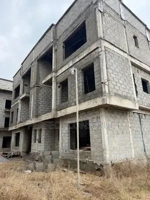 5bdrm Duplex in The Haven Estate, Kado for sale