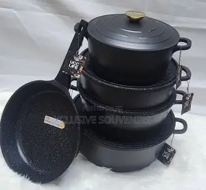 UCC LIFE Aluminium Cast Pot Available in White Black Colour