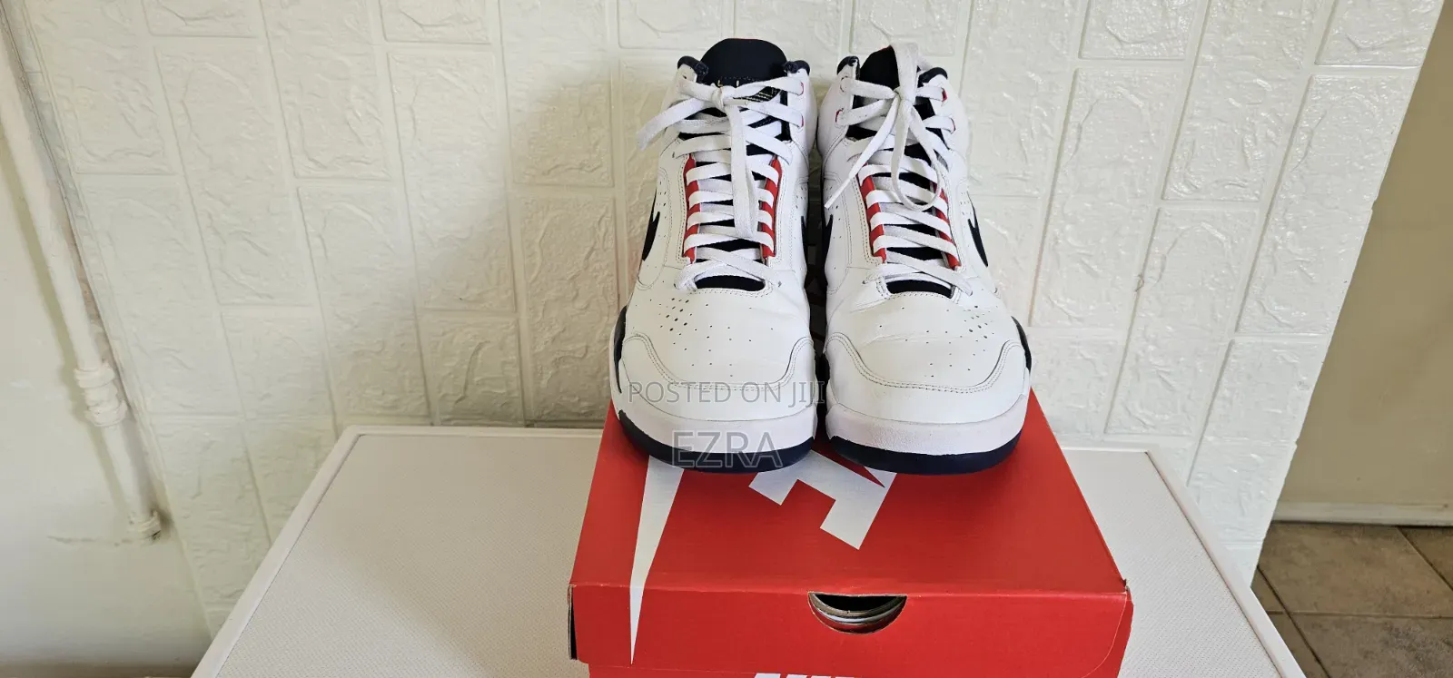 Air Flight Lite Mid USA Olympic Edition.