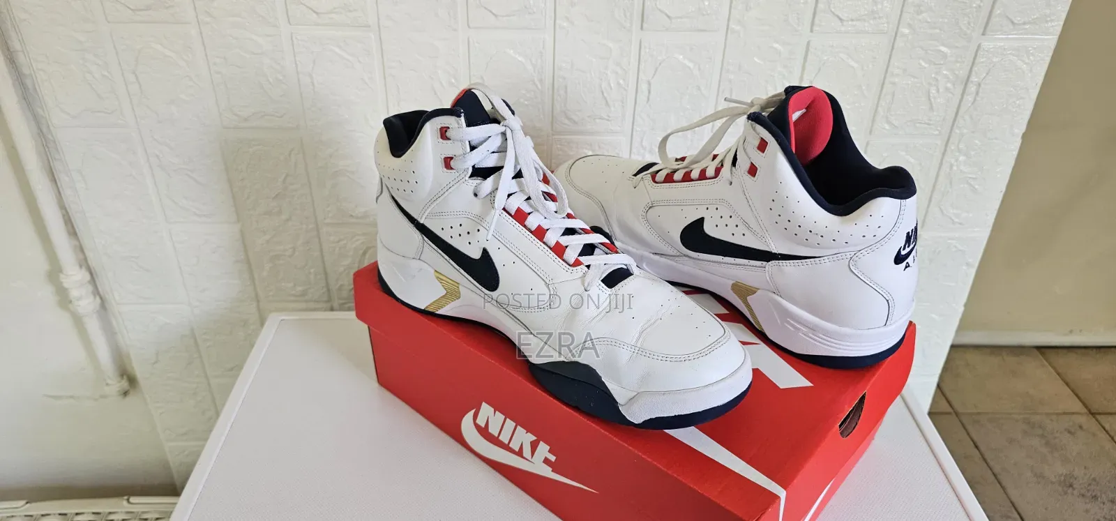 Air Flight Lite Mid USA Olympic Edition.