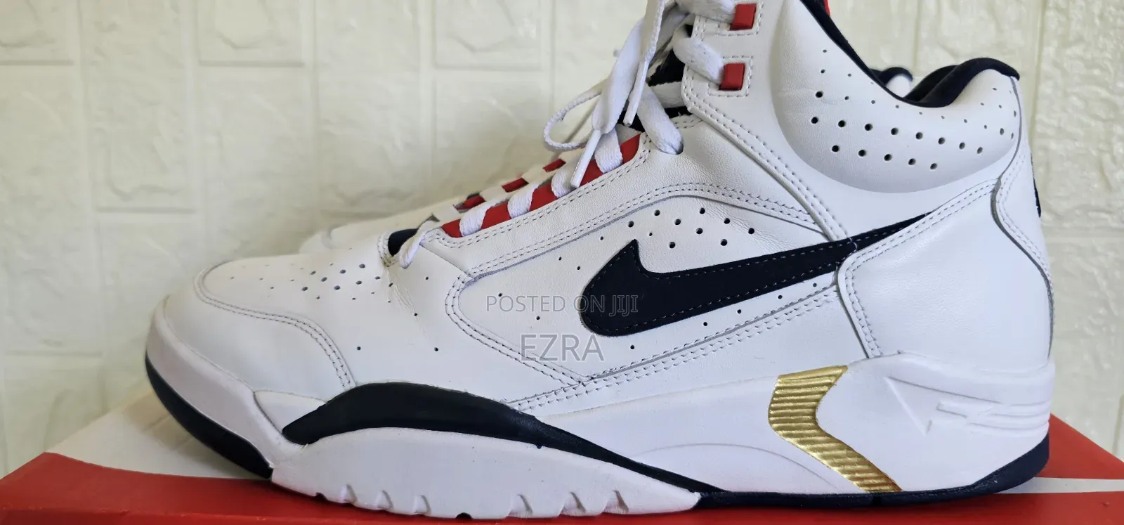Air Flight Lite Mid USA Olympic Edition.