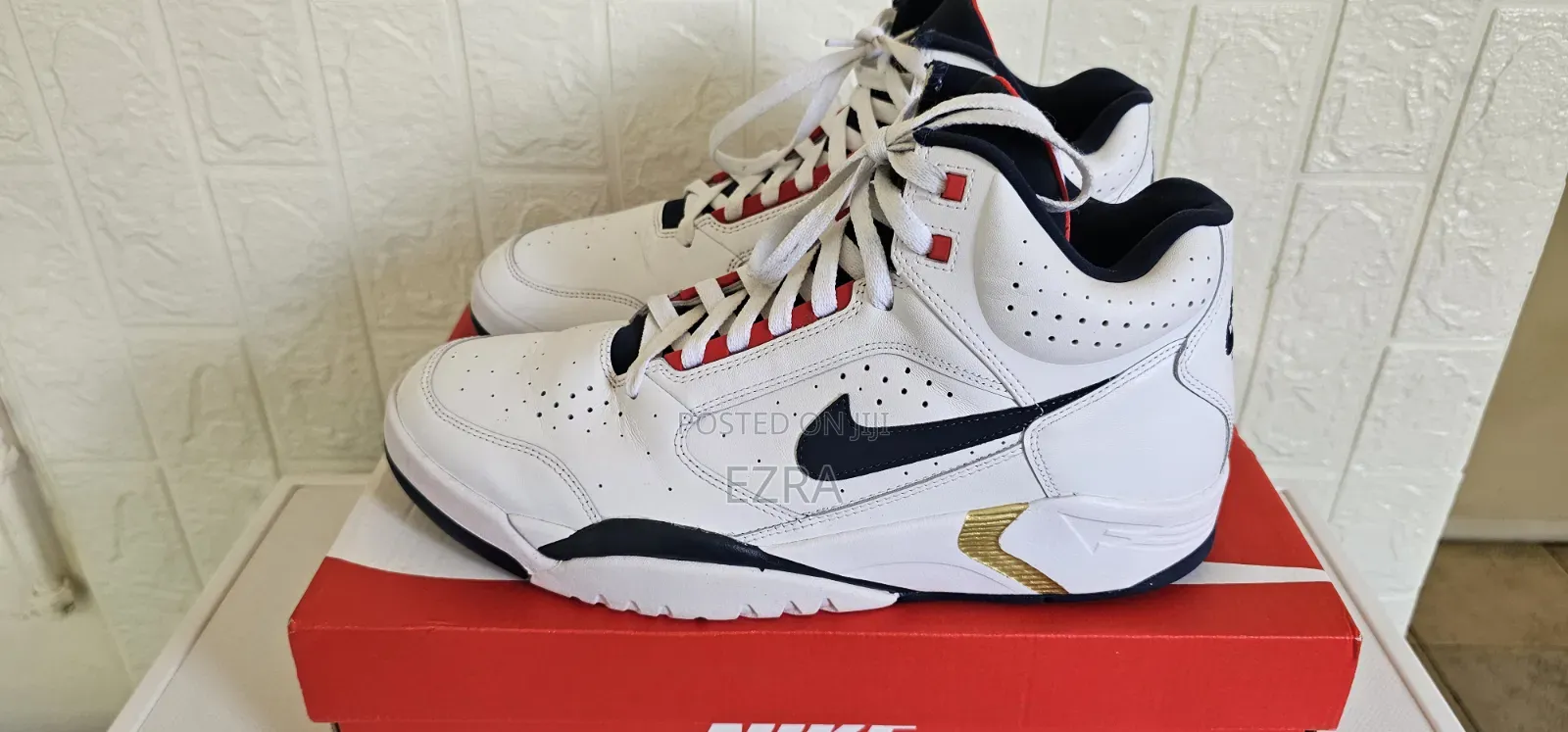 Air Flight Lite Mid USA Olympic Edition.