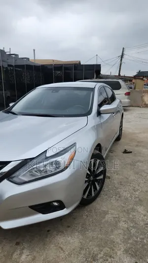 Nissan Altima 2018 Silver