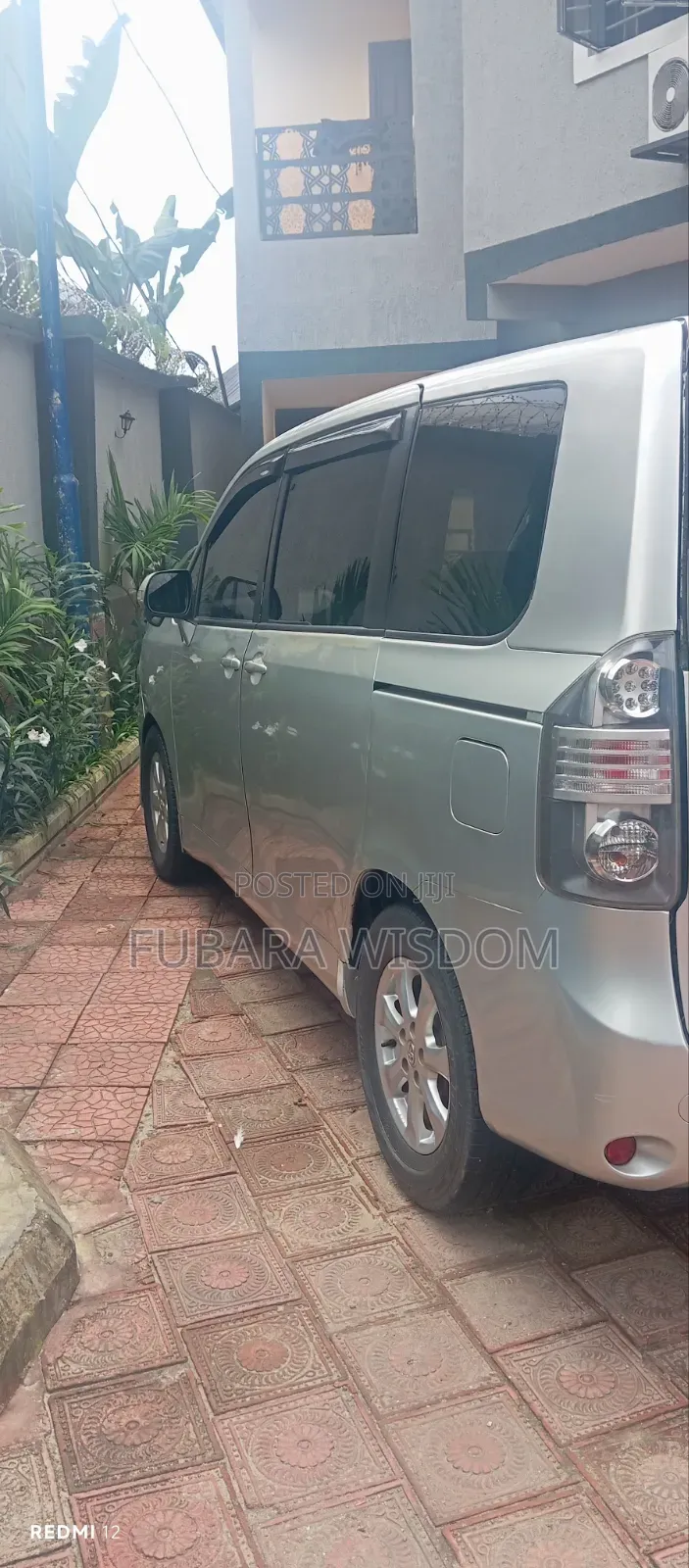 Toyota TownAce 2013 Silver