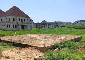 500Sqm Plot in Airport RD DPC DONE(INSIDE a POPULAR ESTATE),LUGBE