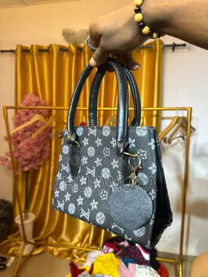 Hello My Love Here E Sale All Kinds of Jewelrys, Clothes and Bags