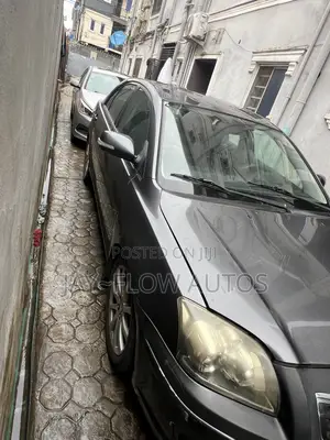 Toyota Avensis 2.4 VVT-i Executive 2006 Gray