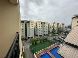 3bdrm Block of Flats in Prime Water Gardens, Ikate for rent