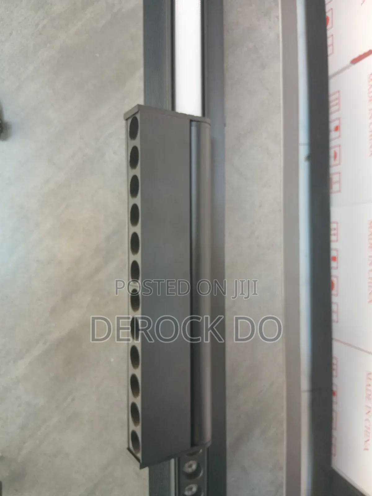 Magnetic Track Light