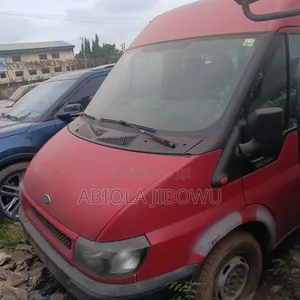 Ford Transit 2003 Red