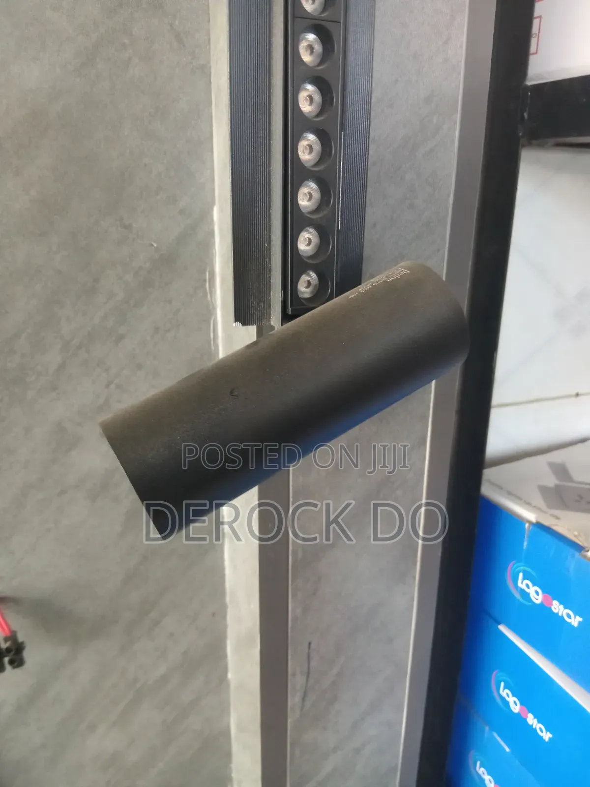 Magnetic Track Light