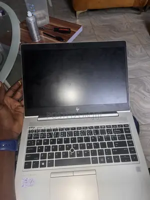 Laptop HP EliteBook 840 G5 8GB Intel Core i5 SSD 256GB