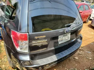 Subaru Forester 2010 Black