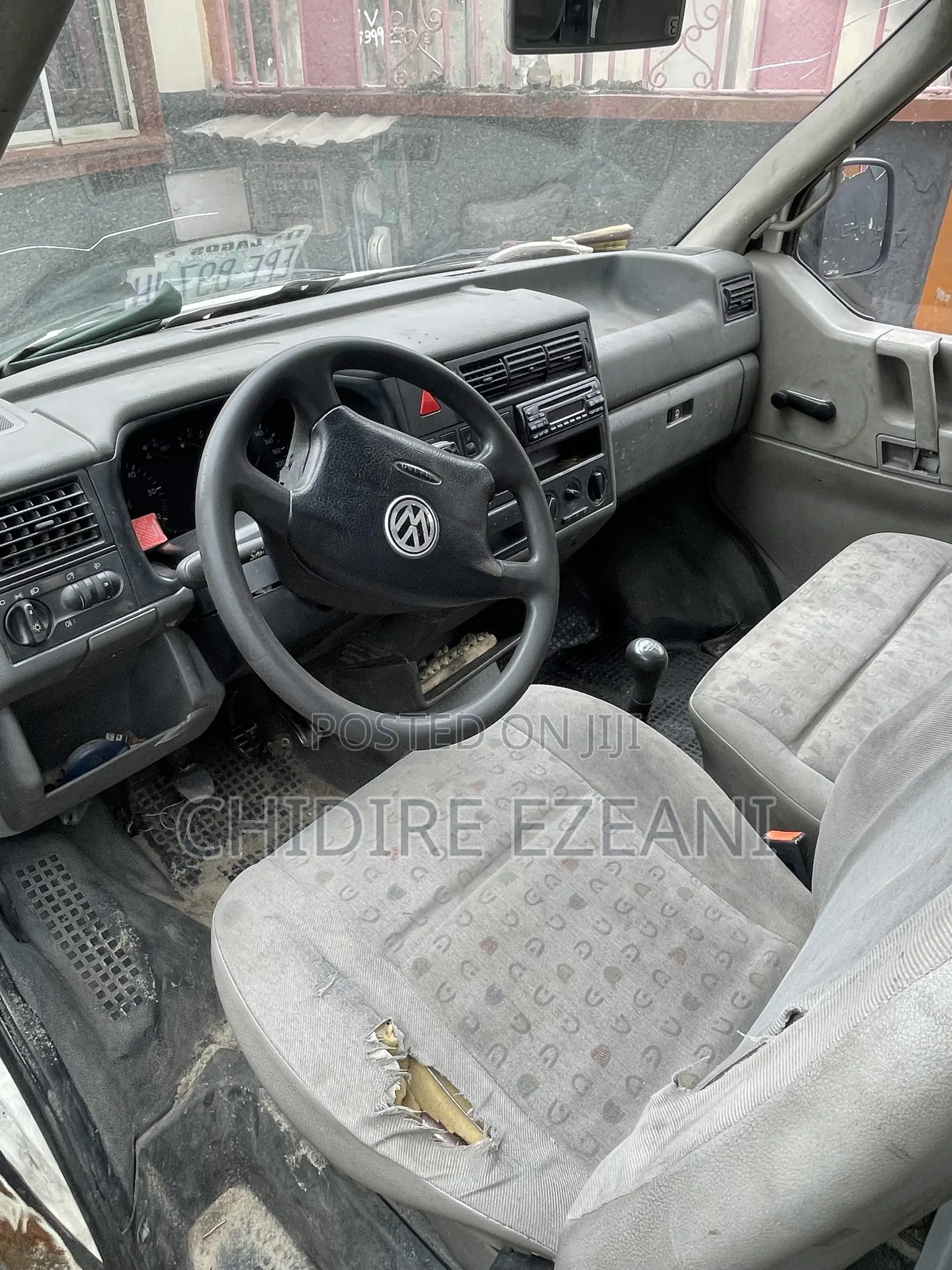 Volkswagen Transporter 2002 White