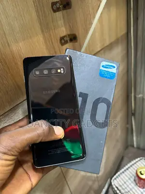 Samsung Galaxy S10 128 GB Black