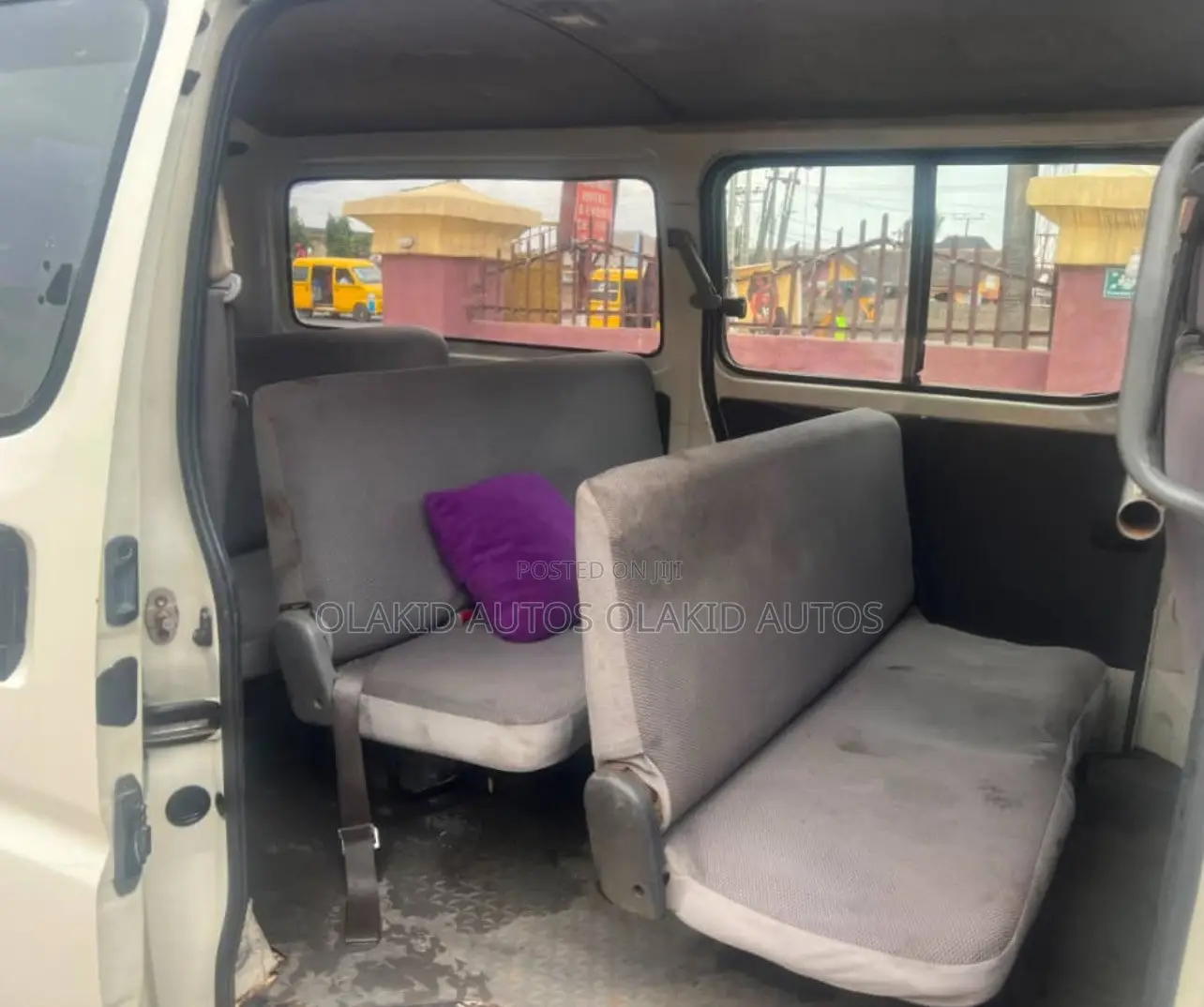 Toyota HiAce 2003 White