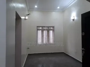 3bdrm Block of Flats in Jahi Gilmore for rent