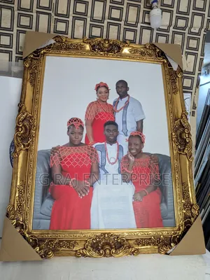 Decorative Royal Frame for Family Living Room