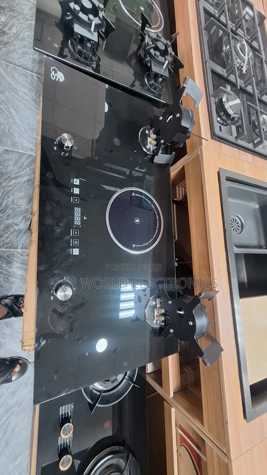 High Quality GS Cabinet Gas Cooker Automatic Folding Burners (2+1)