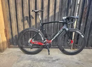 Pinarello Dogma F12 Di2