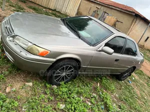 Toyota Camry 2001 Silver