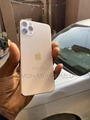 Apple iPhone 11 Pro Max 64 GB Gold