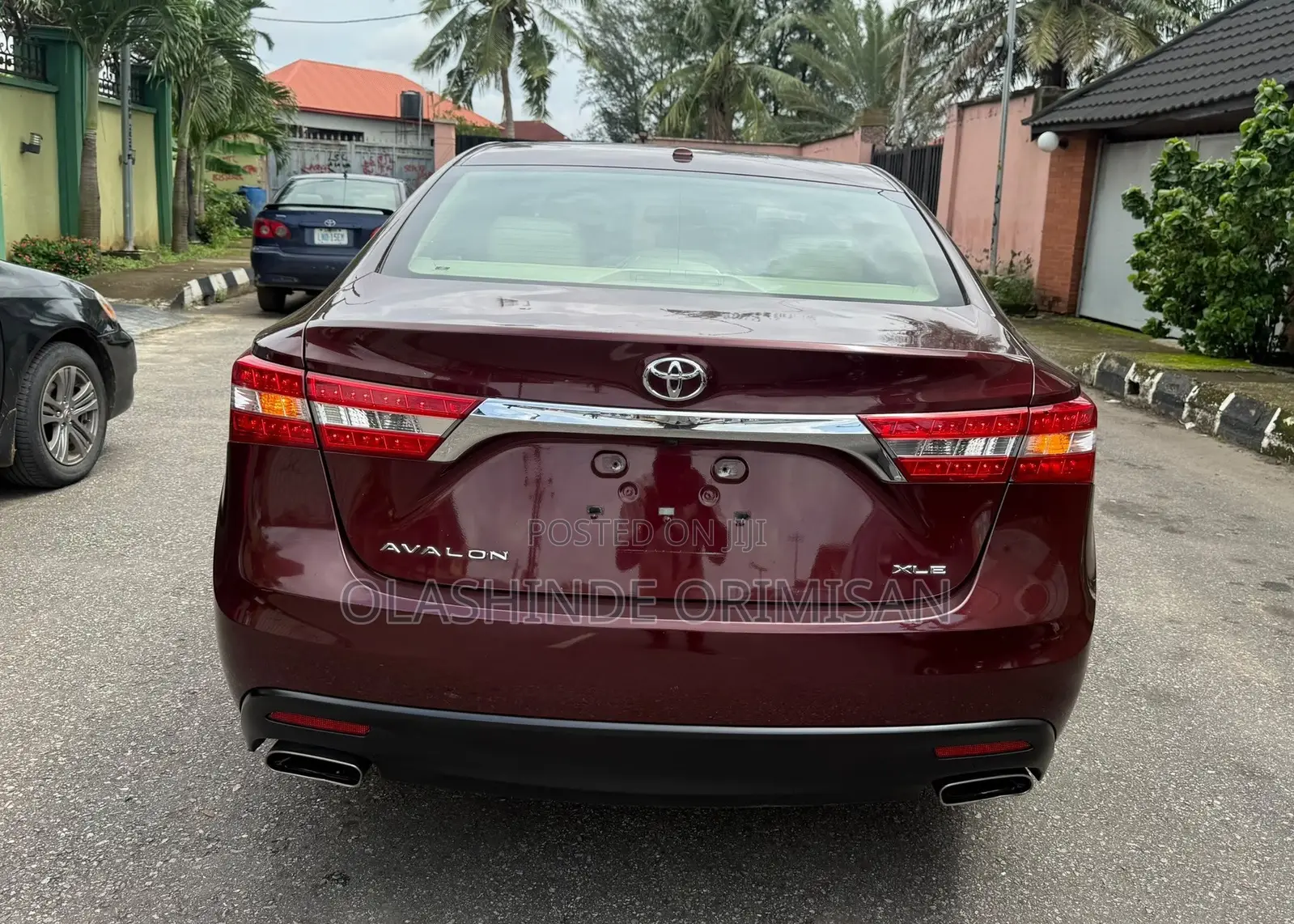 Toyota Avalon 2015
