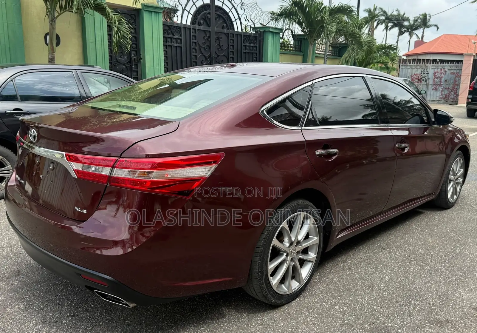 Toyota Avalon 2015