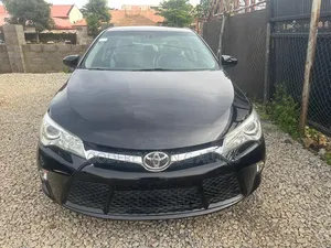 Toyota Camry 2016 Black