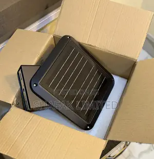 Solar Wall Light