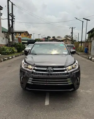 Toyota Highlander 2017 Brown