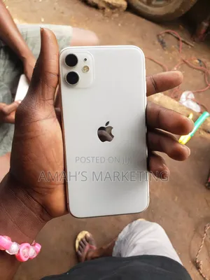 Apple iPhone 11 128 GB White
