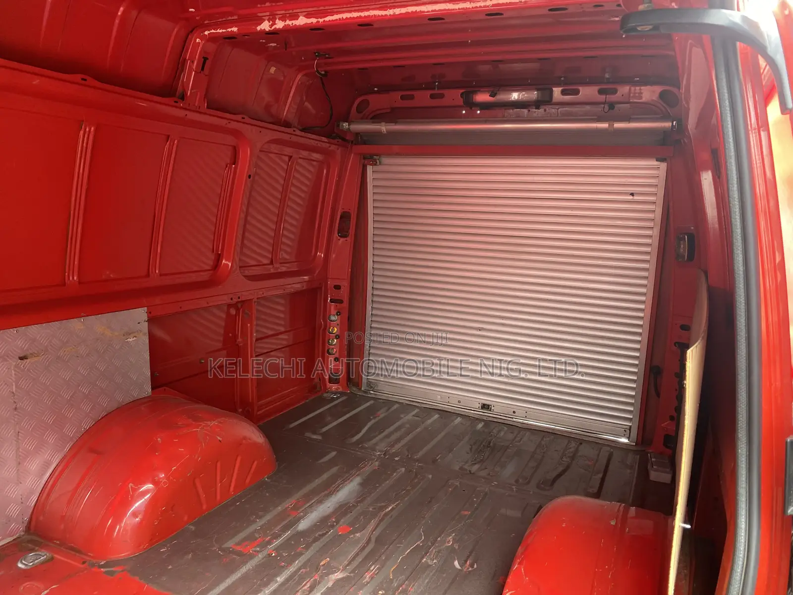 Ford Transit 2002 Red