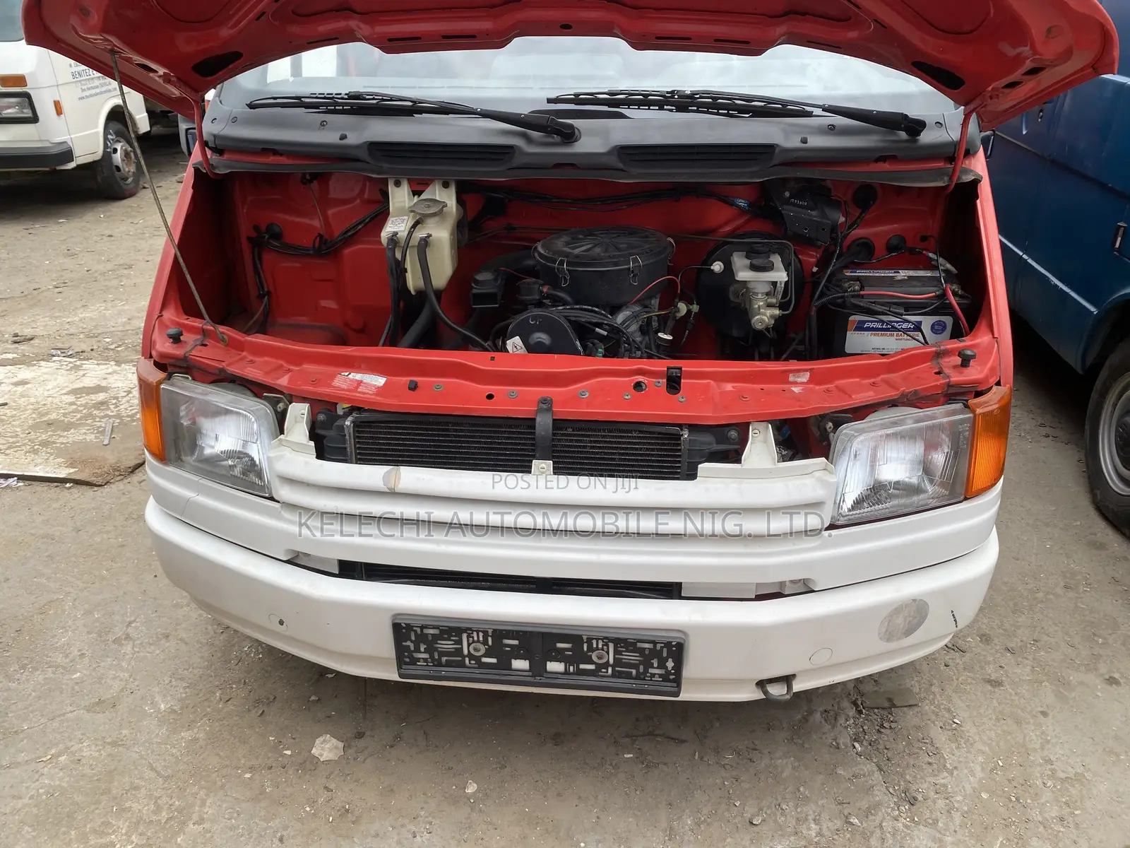 Ford Transit 2002 Red