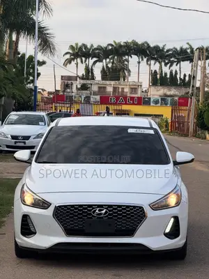 Hyundai Elantra 2017 White