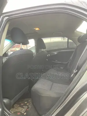 Toyota Corolla 2010 Gray
