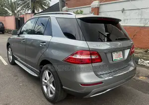 Mercedes-Benz M Class 2012 Green